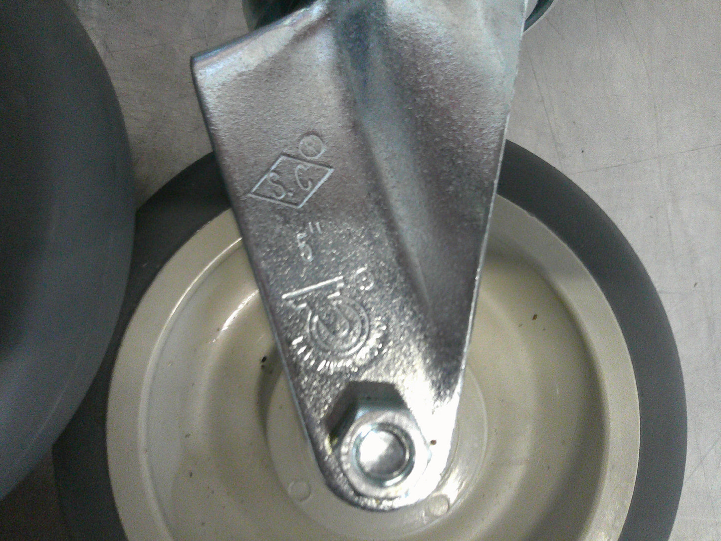 Commercial Grade Casters, 5" Pop-In Casters, #9600