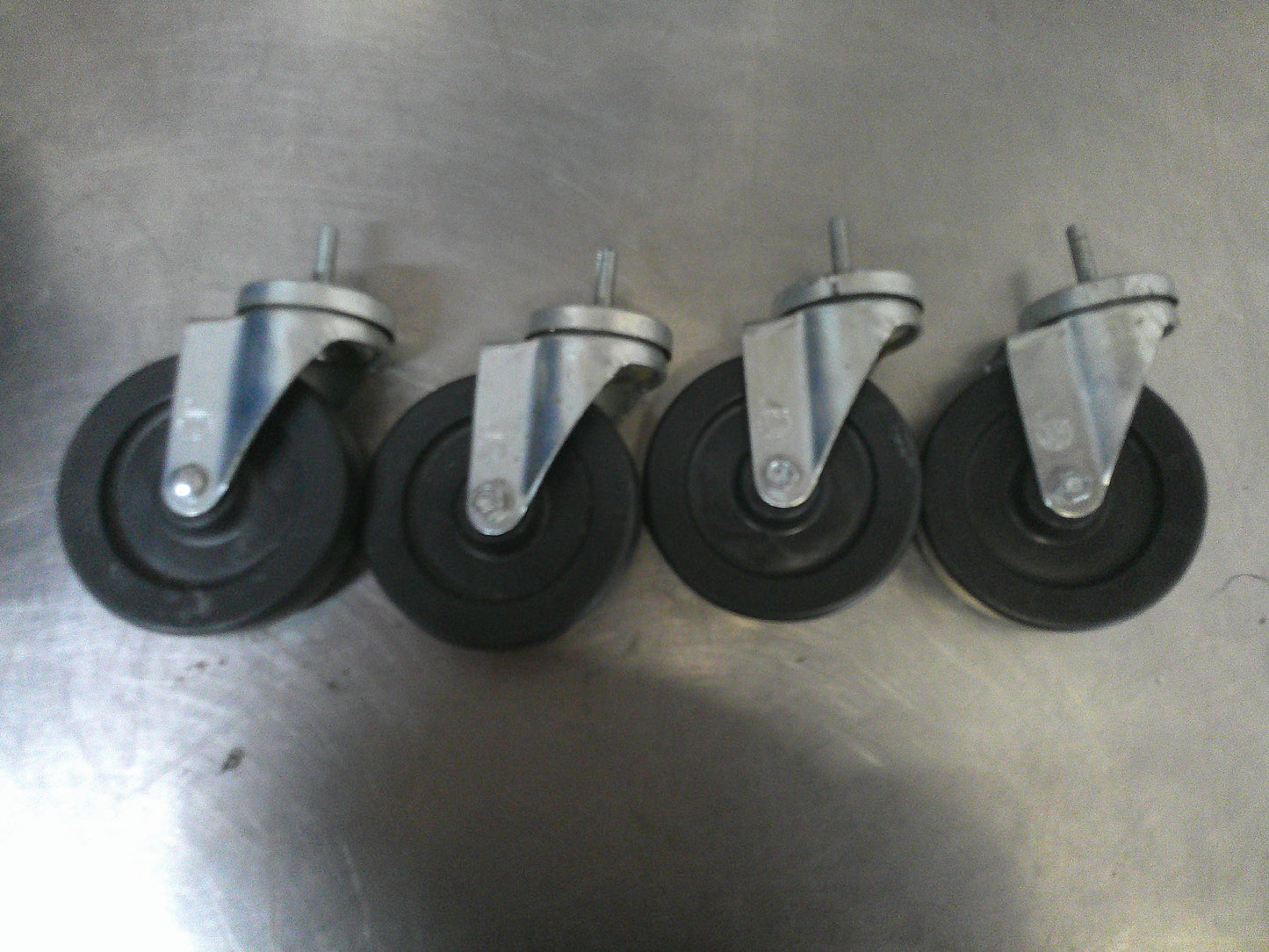 Commercial Grade Casters, 5" Threaded Casters, #9602