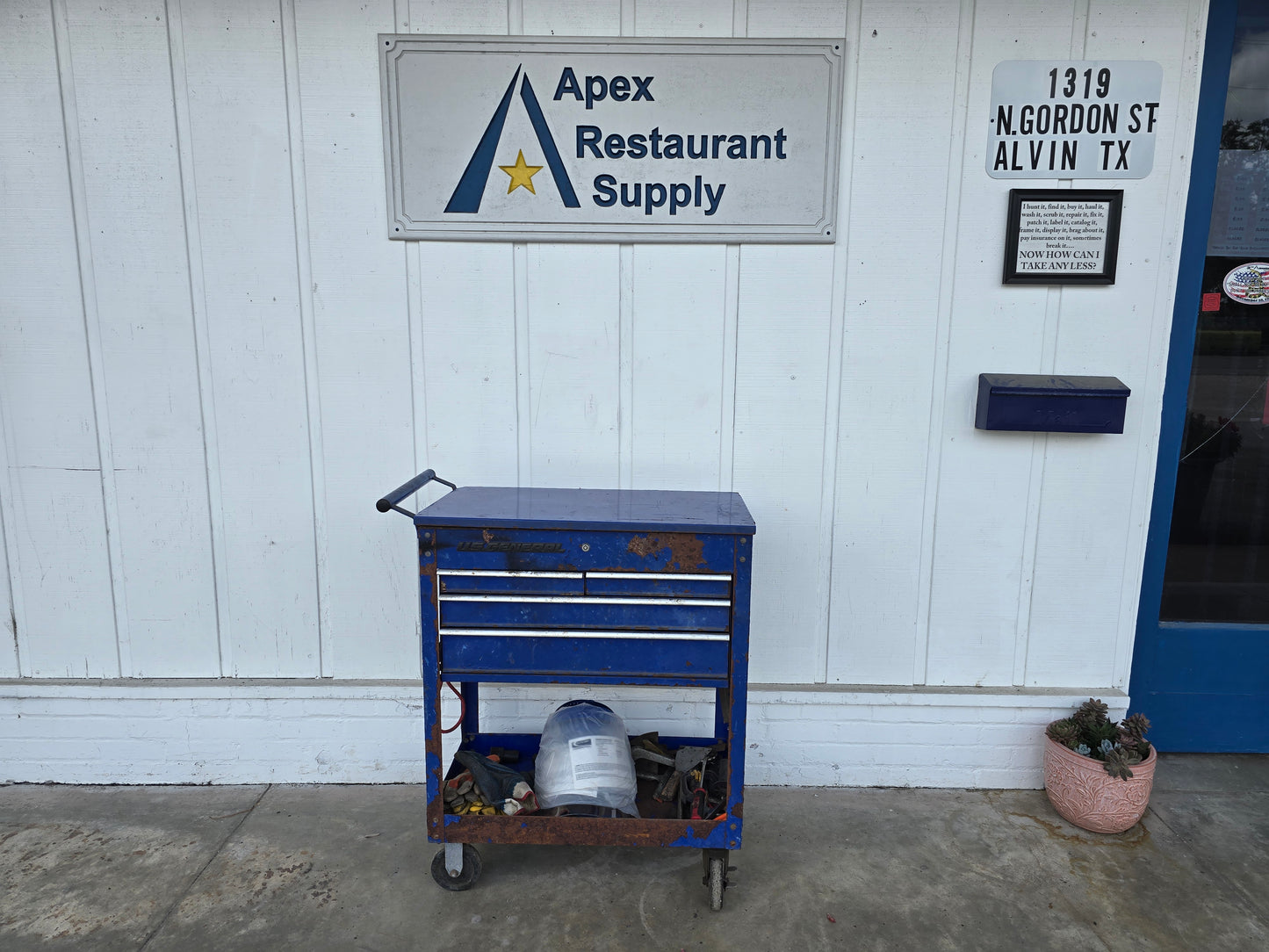 US General 56391, Toolbox with 4 Drawers and Tools, GREAT DEAL!