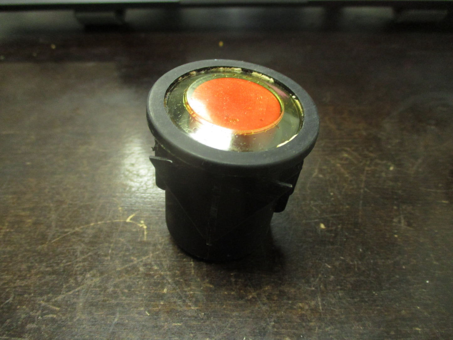AyrKing B136, Red Switch Push Button, 125/250v, New-Old Stock, #349