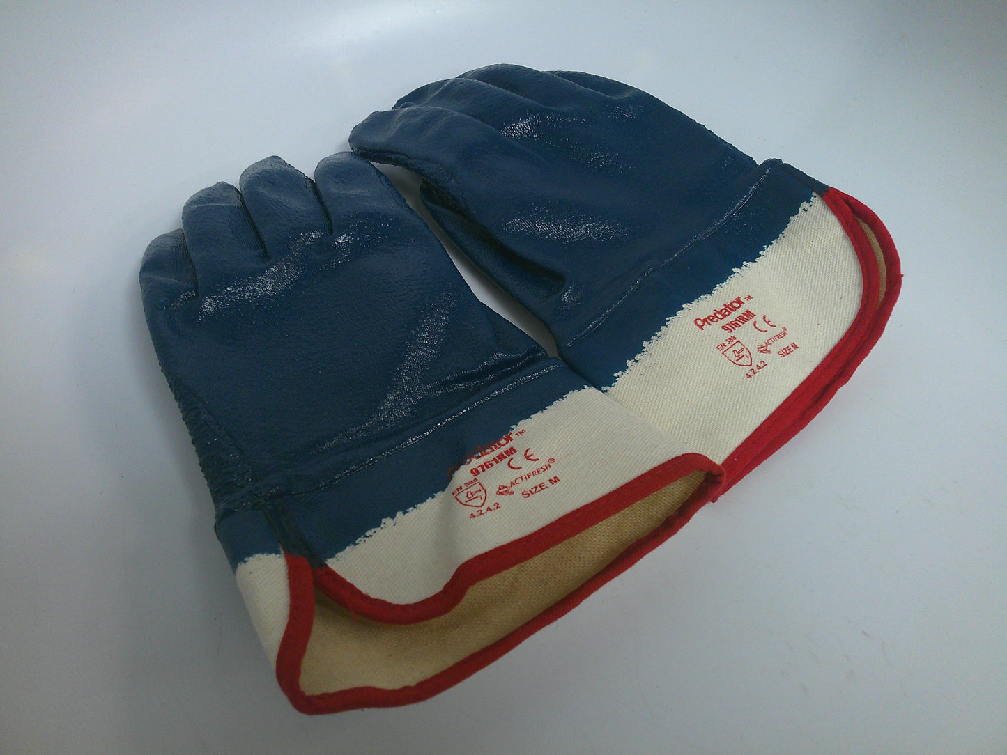 Lot of 21 Pairs, Predator 9761RM Industrial Work Gloves, New-Old Stock, #9628