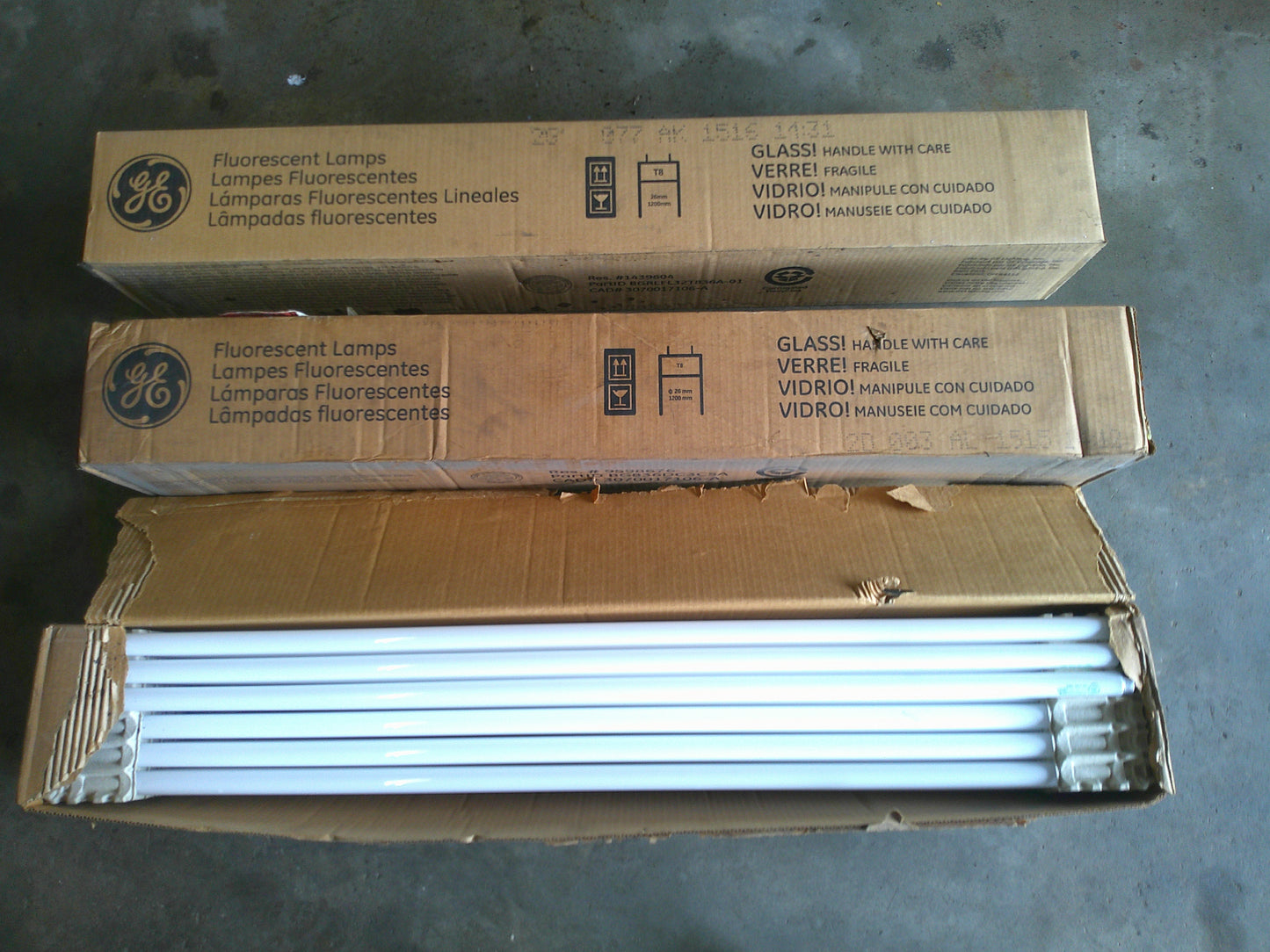 LOT OF 3 CASES, General Electric 68851, F32T8/SPX35/ECO2, T8 Fluorescent Bulbs