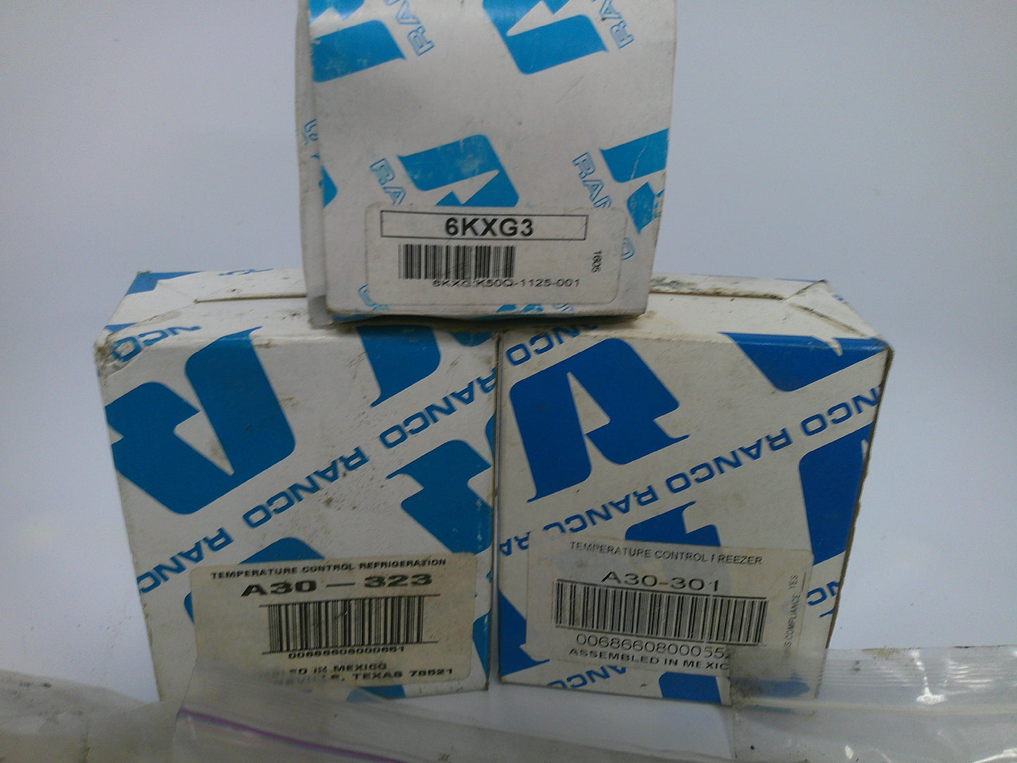 Lot of 6, Commercial Refrigeration Thermostats, NEW-OLD STOCK, #9621