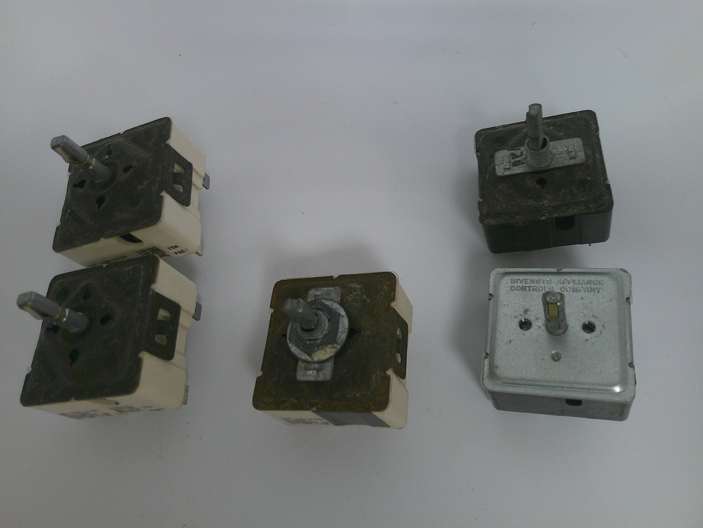 Lot of 5, Replacement Infinite Switches, Assorted Models, NEW-OLD STOCK, #9652