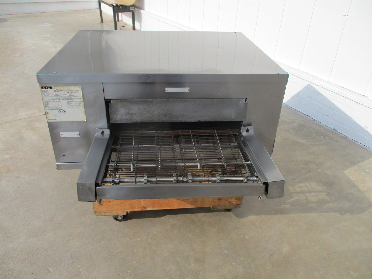 Middleby Marshall CTX #DZ331 Conveyor Oven, 50/50 Split Belt, 3 PH, #7752