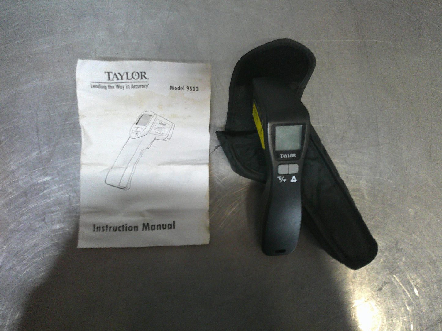Taylor 9523, Infrared Thermometer w/ Laser Sight, TESTED, #9584